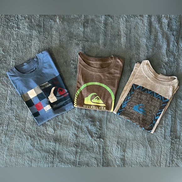 Quiksilver Other - Quicksilver -  Three (3) s/s tees bundle - (Boys Small)